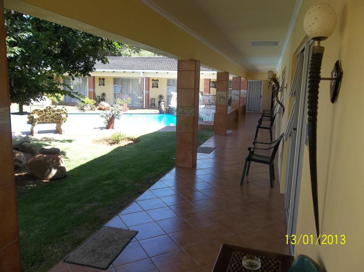 African Elephant Guesthouse Germiston Exterior foto